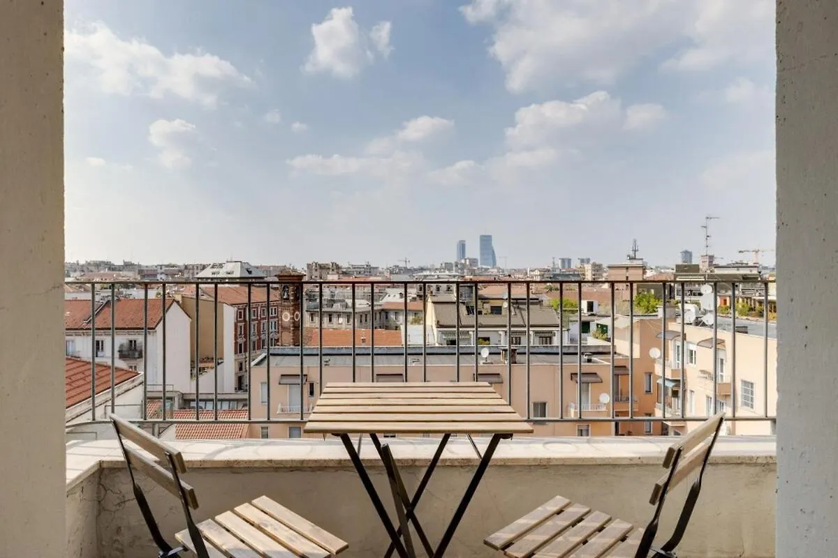 Homeby, Cozy Penthouse Milan