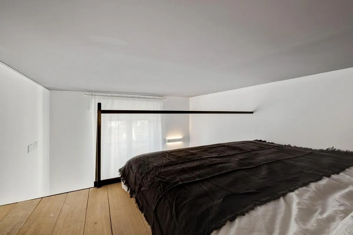 Homeby, Cozy Penthouse Milan Italy